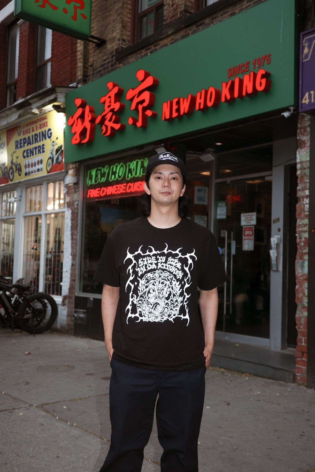 Side to side in da kitchen “Dragon” Black S/S T-Shirt